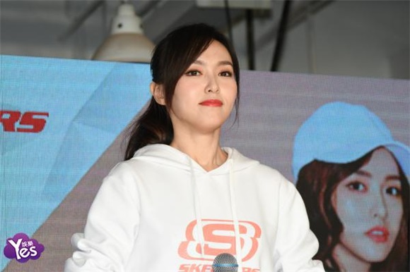 2018.3.11 上海讯 唐嫣出席活动