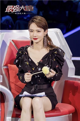 戚薇被最美道具惊艳