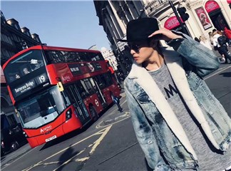 王子邱胜翊拍早春时尚街拍 玩转复古痞帅风