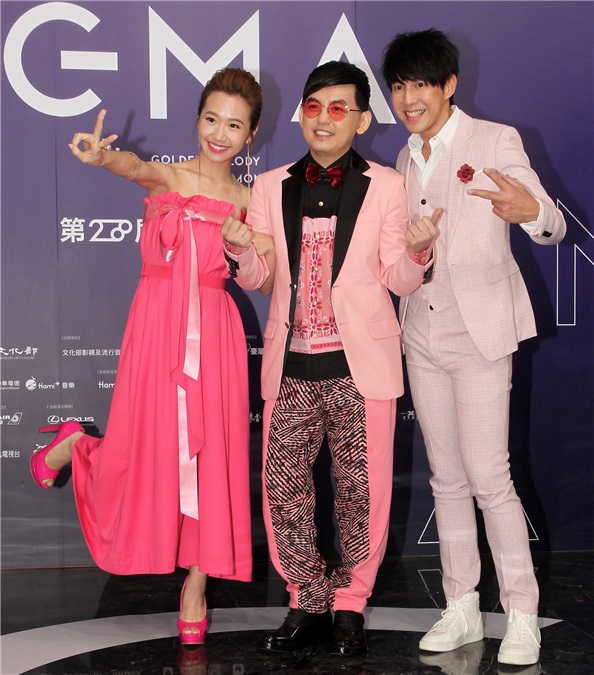 28届金曲主持人黄子佼