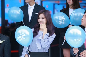 〈Yes 首尔现场〉韩流代表SJ Twice齐亮相 现身首尔欢迎周开幕式