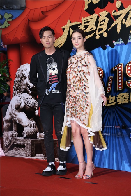 电影《大显神威》首映会 黄子佼、猪哥亮等出席