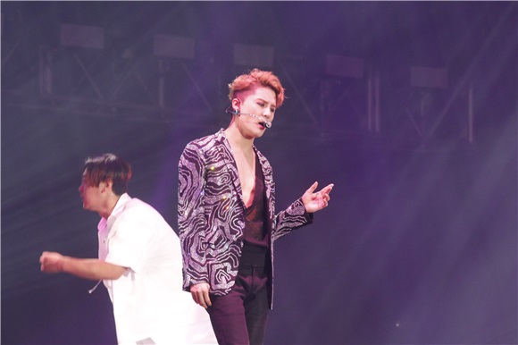 韩国男团JYJ成员金俊秀举行《XIA 5th Asia Tour Concert