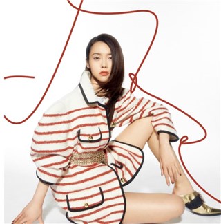 张佳宁时尚Cosmo大片上线 闪亮眼妆突出电眼诠释特殊意义