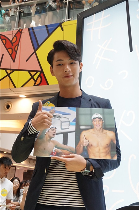 韩星金志洙《志洙Jisoo签名会》
