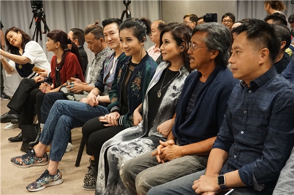 韦绮珊推出新专辑举行分享会