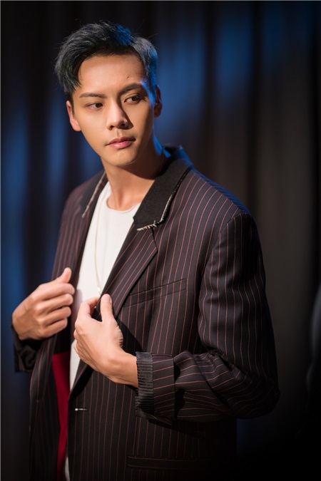 陈伟霆献声新剧《南方有乔木》 《清醒梦境》亦梦亦醒之中放肆爱