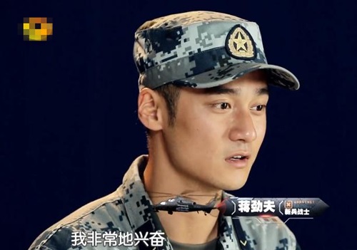 蒋劲夫《真男》展文武双全 28秒解救人质获赞