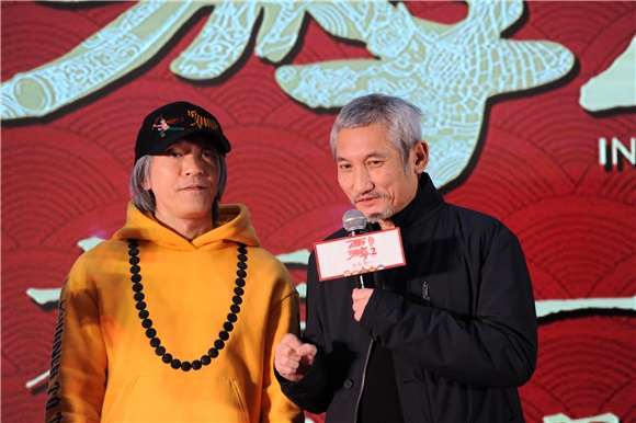 林允同徐克周星驰拍萌照 吴亦凡被调侃为「丐帮帮主」