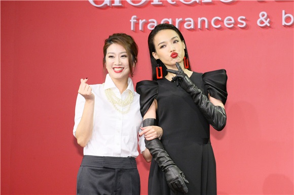 舒淇出席《GIORGIO ARMANI》记者会