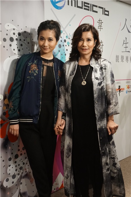 韦绮珊推出新专辑举行分享会