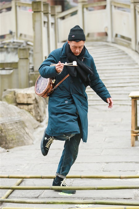 余文乐《24小时》模仿刘德华 熊梓淇表白:从小到大的偶像