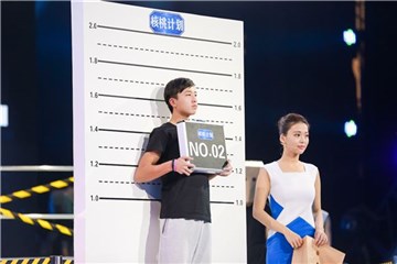 志愿者采集面部信息