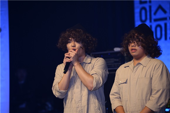 新人男乐团The EastLigh