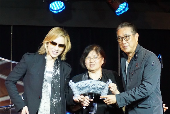 X Japan队长Yoshiki 记者会