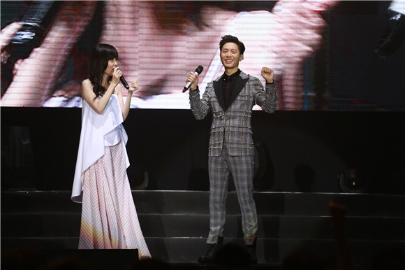 韦礼安、周慧敏 《韦礼安 放开那女孩演唱会-香港站》