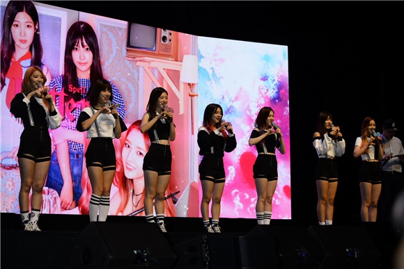 DIA三辑《Spell》Showcase