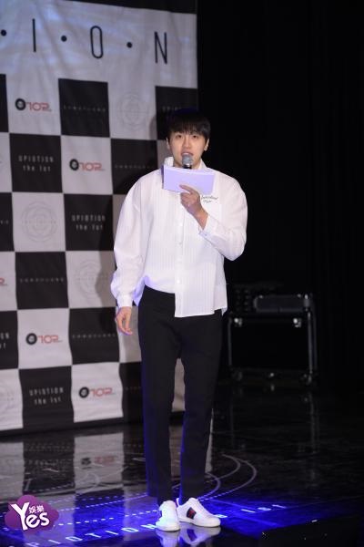 〈Yes 首尔现场〉UP10TION举办showcase 10位成员齐聚帅气亮相