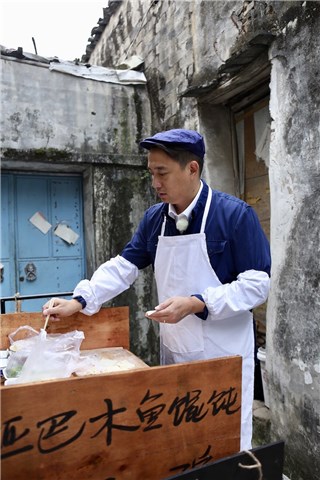 黄磊变身“黄小厨”
