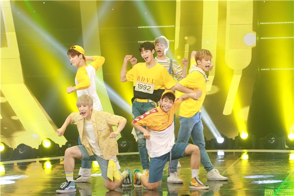 SBS音乐节目《THE SHOW》 SPICA、9MUSES A、I.O.I等带来精彩舞台