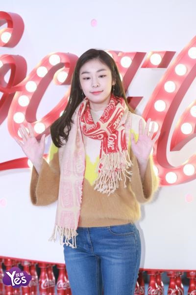 朴宝剑出席冬季奥运宣传活动 帅气亮相温暖寒冬