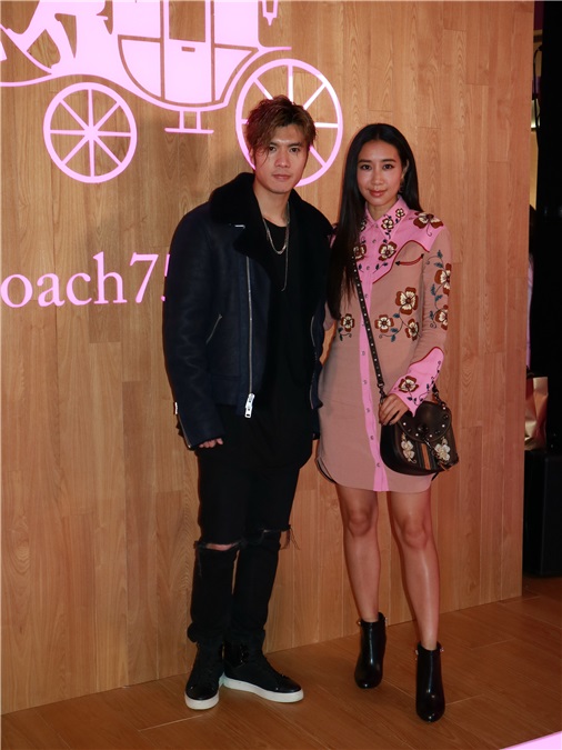 郑秀文、张智霖等出席「COACH 75周年限定店开幕礼」