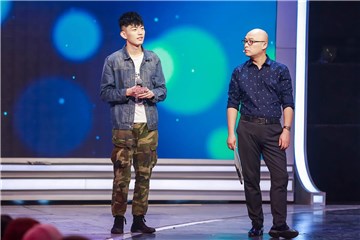 男嘉宾实力撞脸林宥嘉