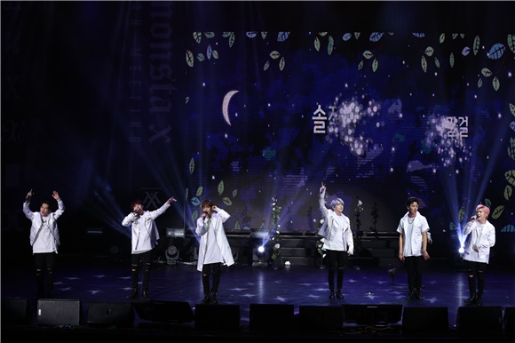 韩团MONSTA X 粉丝见面会