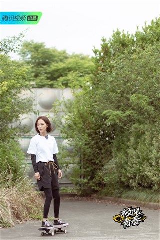 明星领队王珞丹