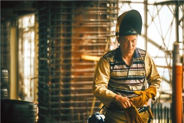 李铭顺吃肥10公斤 获赞「肚腩太美」气噗噗
