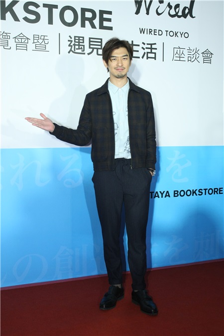 陈柏霖出席影视座谈会