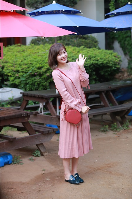 李玹雨、JOY、朴秀荣、李廷镇、李瑞元等出席电视剧《她爱上了我的谎》终映宴
