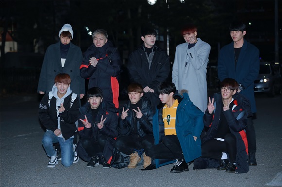男团Seventeen、 ASTRO、 B1A4等前往KBS电视台参加《音乐银行》彩排