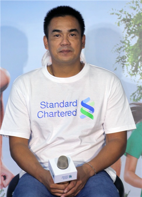 李毓芬、陈金锋出席「2017台北渣打公益马拉松」启动记者会