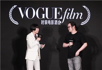 (图:Angelica对话邱阳)