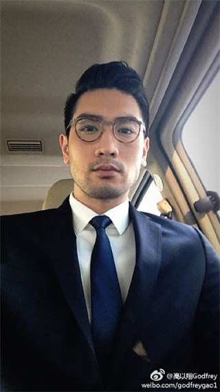 高以翔跨界做造型师 粉丝都想当模特儿