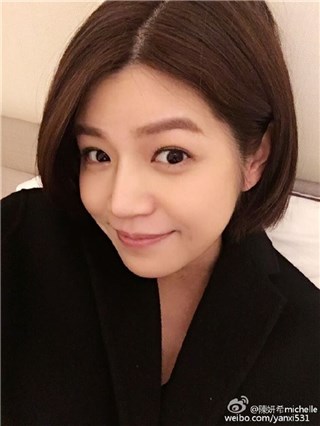 陈妍希被偷拍后怒瞪？本尊这麽解释