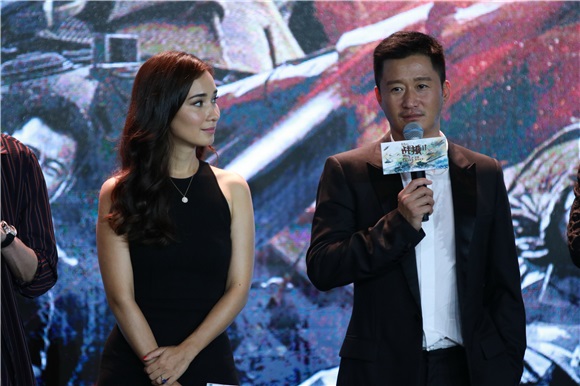 《战狼2》开吐槽大会 吴刚直指吴京「蹭热度」