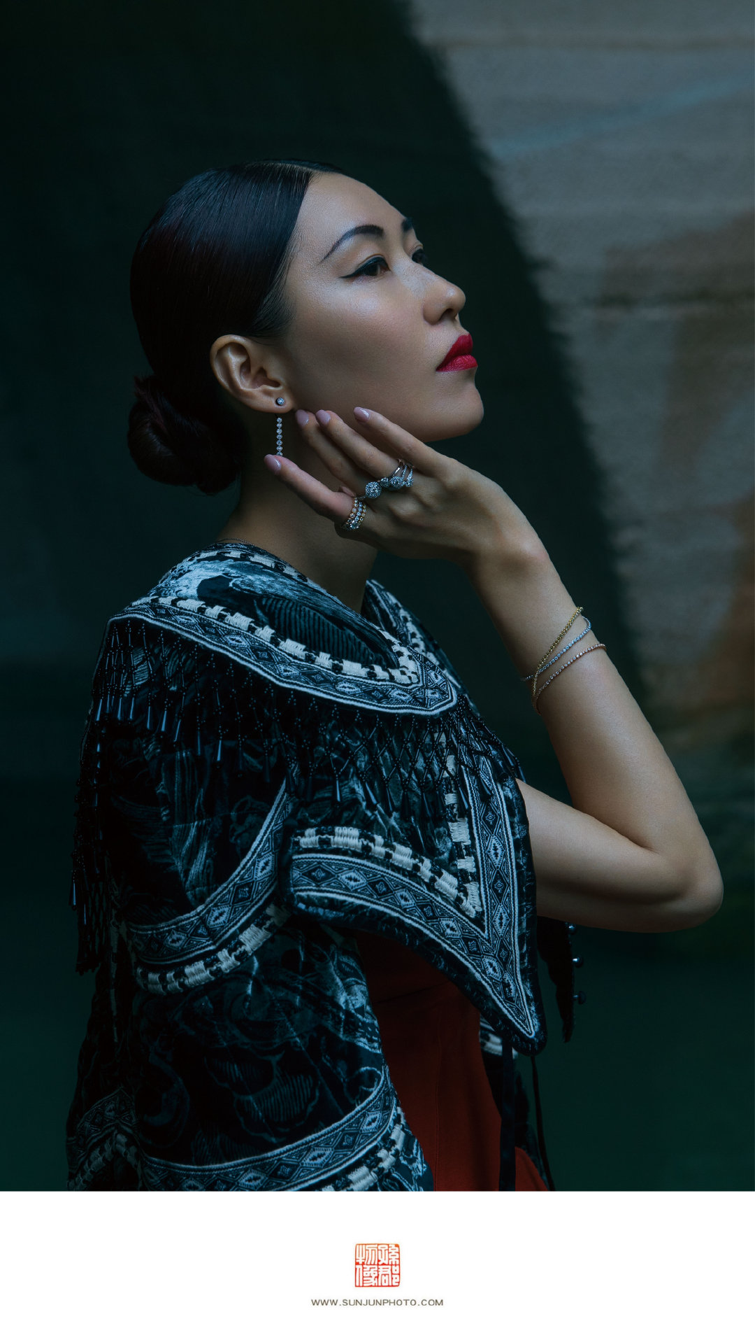 李晖缙云仙都演绎唯美东方韵味