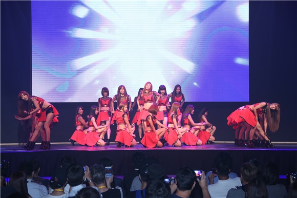 LamiGirls 发片记者会 孙协志、阿翔现身站台