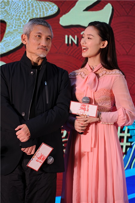 林允同徐克周星驰拍萌照 吴亦凡被调侃为「丐帮帮主」