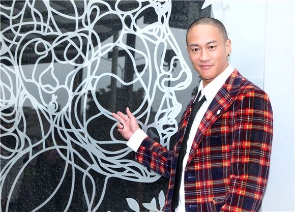 何润东开店男女舒压会馆