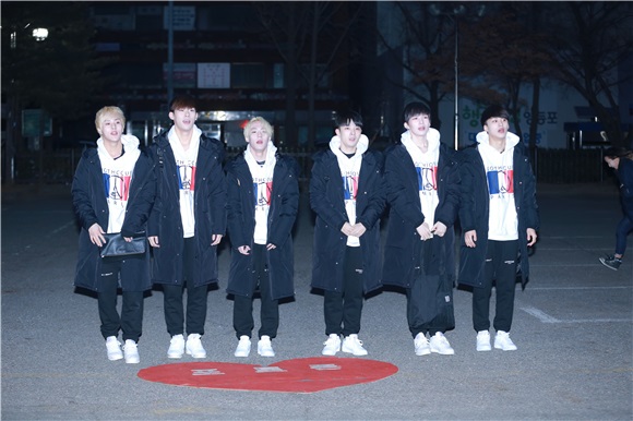 N.Flying、TRCNG、THEBOYZ、LOVELYZ、MOMOLAND、MonstaX等出席韩国音乐中心上班路