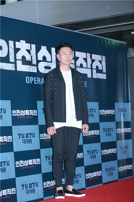 李政宰、李凡秀、郑俊镐、陈世延等出席电影《仁川登陆作战》VIP试映会