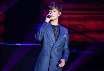 徐志贤《音乐先锋榜》斩获歌影视全能大奖 各领域全面开花
