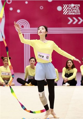蒋梦婕展示舞蹈功底 身段优美获网友夸赞