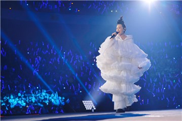 “文艺天后”刘若英第一次挑战“四面台”斥资破亿全新世界巡回《飞行日》首航起飞