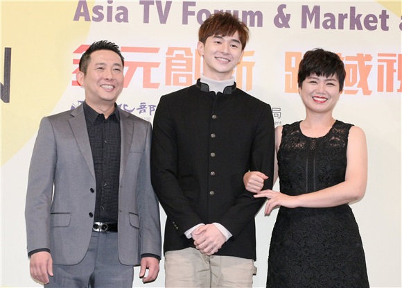 何润东、杨晴等出席「2017 年新加坡亚洲电视论坛及内容交易市场暨新加坡影汇市场展行前记者会」