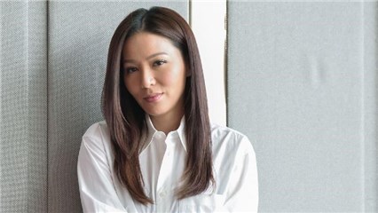 受伤肋骨再移位！“陀枪师姐”滕丽名须长期戴腰封忧肌肉萎缩