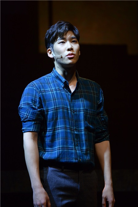 《伟大的盖茨比》TEENTOP天地饰深情男 与BOYFRIEND贤星飙唱大展兄弟情